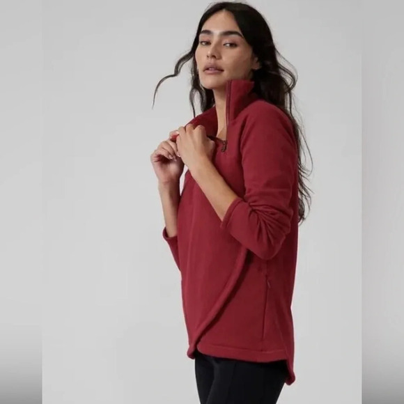 NWT - Athleta Cozy Karma Asym Pullover Sweatshirt Top Decadent Red 2XL - Picture 3 of 12